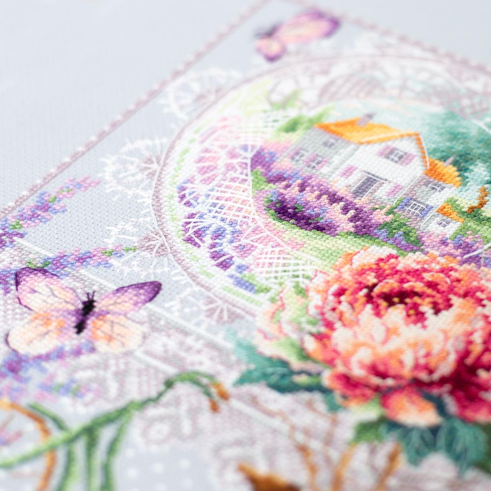 Welcome to our new website of cross stitch !