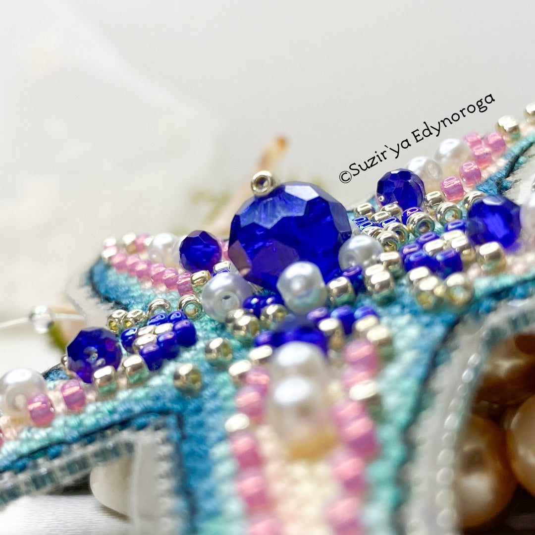 Cross Stitch kit Starfish, threads, beads and decorative crystals.