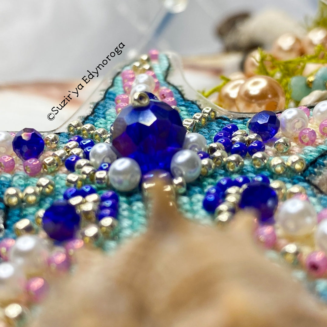 Cross Stitch kit Starfish, threads, beads and decorative crystals.
