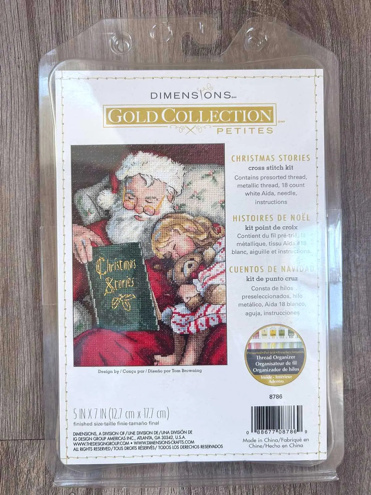Dimensions Gold Collection Petites Christmas Stories 8786, Counted Cross Stitch Kit, 18 Count White Aida