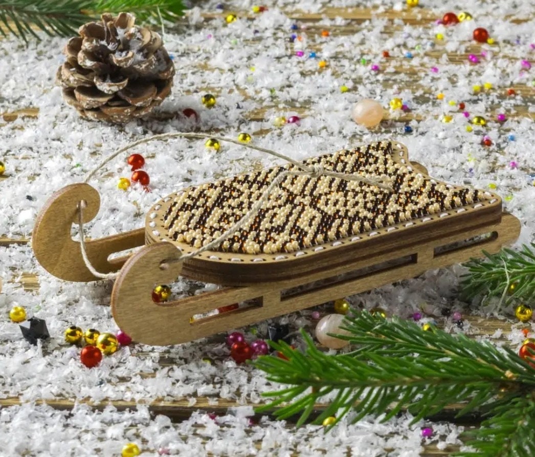 Beaded Sled Stitch Kit: Plywood Embroidery Craft (6x10 cm)