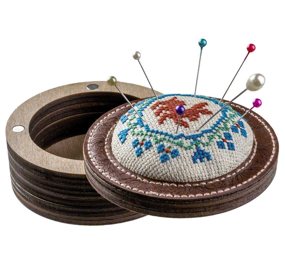 DIY Plywood Needle Holder Kit: Cross Stitch Top (8.5cm)