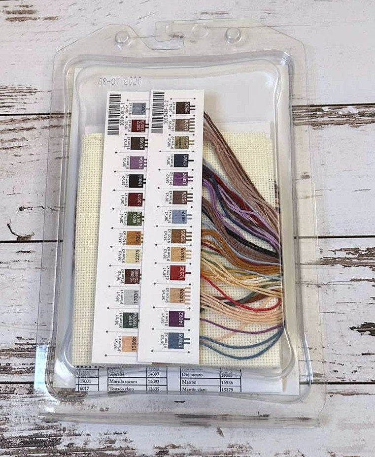 Dimensions Dimensions Gold Petite Collections Counted Cross Stitch Kit Warm & Fuzzy (18 Count), 06955