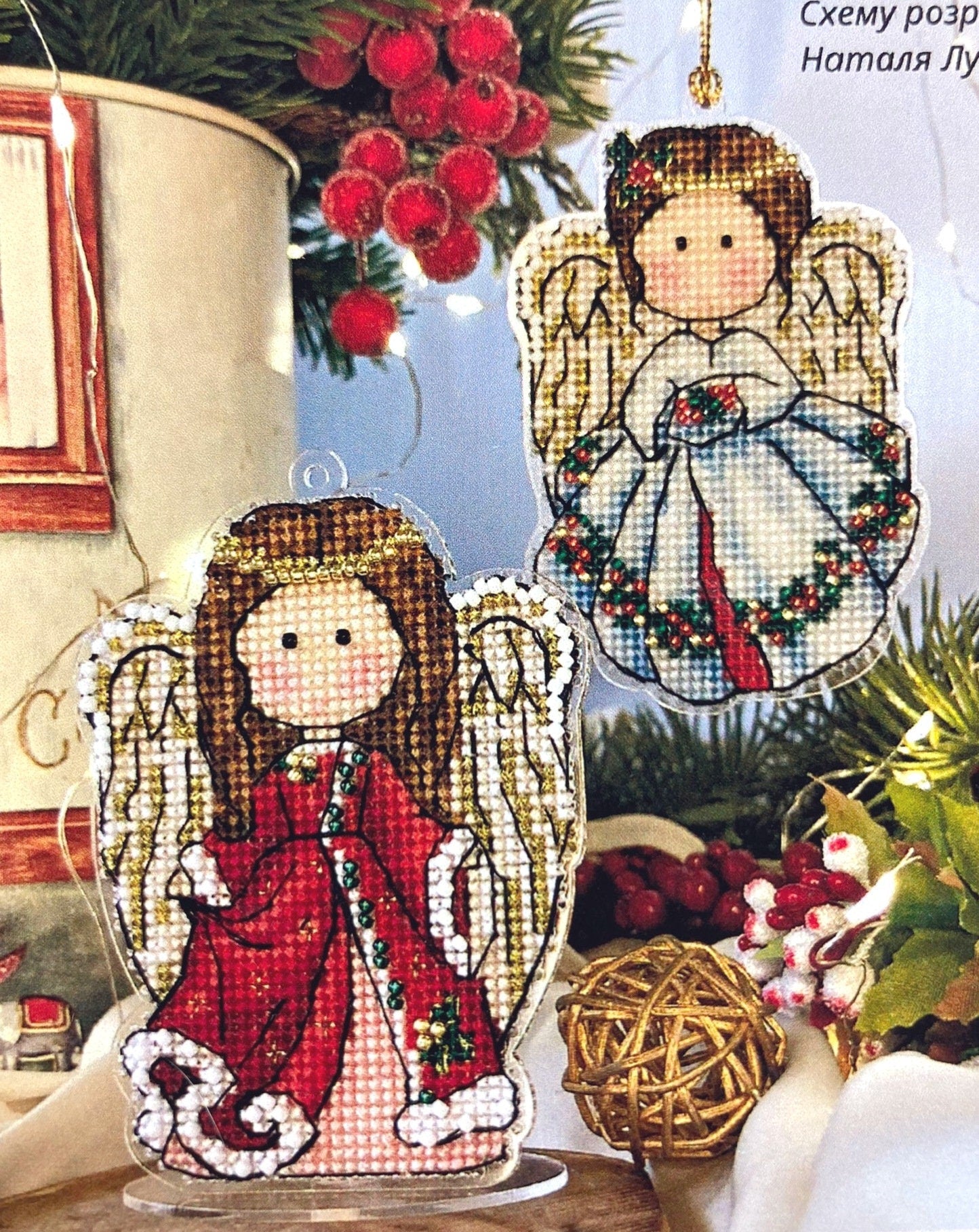 Unic Cross Stitch, Christmas Angels White and Red, set with threads, beads and decorative crystals.