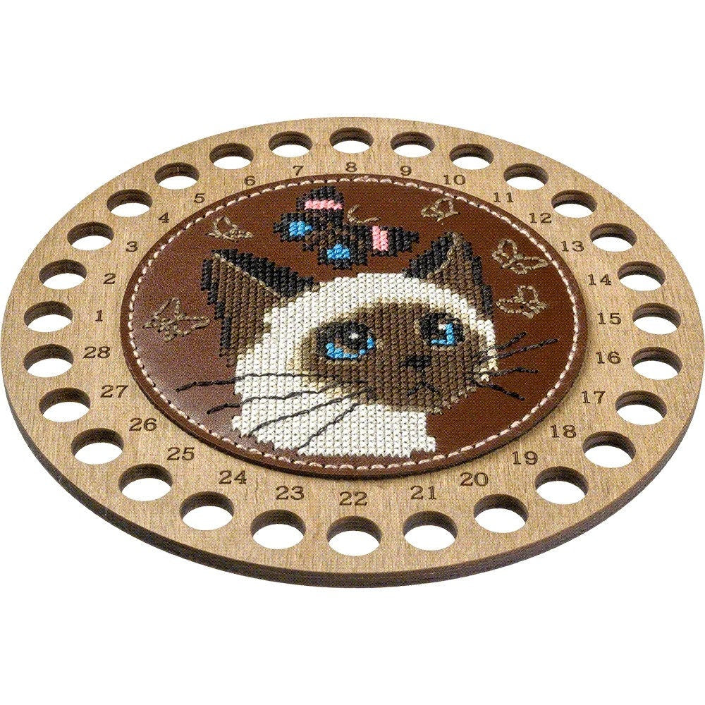 DIY Cat & Butterfly Thread Organizer Kit: Needlework Gift (15x15cm)