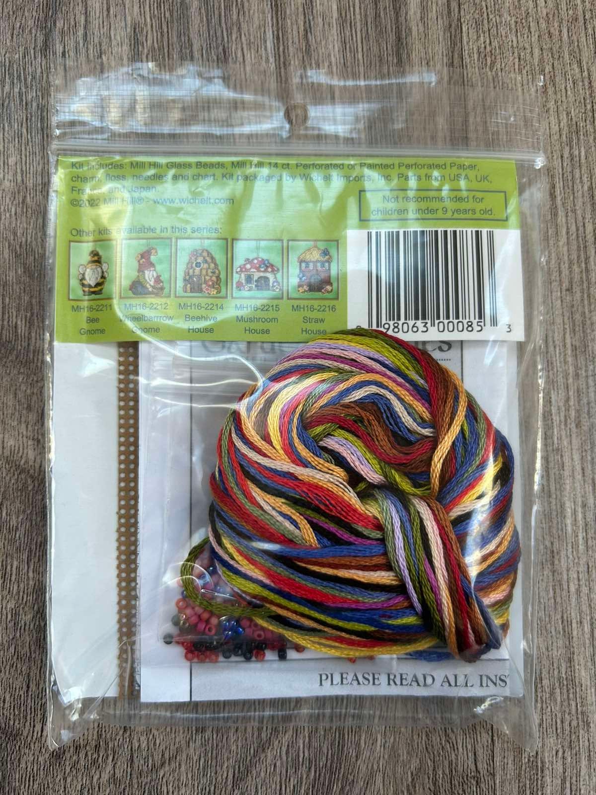 Bead embroidery  Kit Garden Girl Gnome, Mill Hill MH16-2213 ( Perforated paper 14ct)