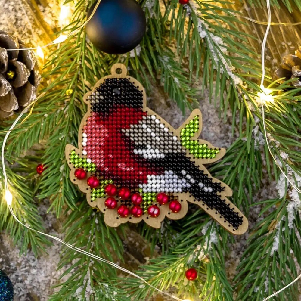 Bead Embroidery Kit Bird, LK-324. Fast DIY Kit ( beads , thread, needle, plywood base included)