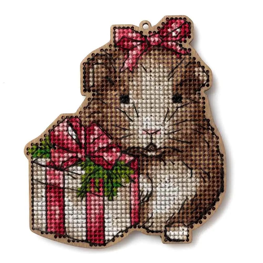 Christmas Guinea Pig Cross Stitch Kit on wood: Holiday Ornament DIY Craft LW-055