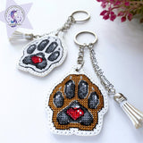 Embroidery kit Brown dog paw on white (1096), threads on flexible base