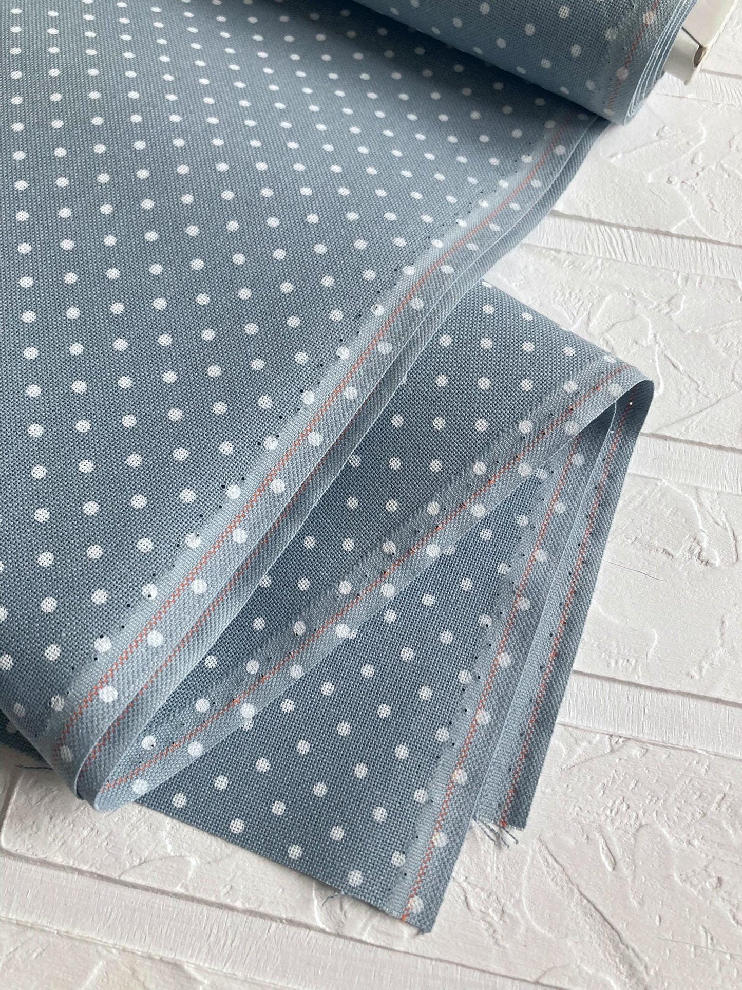 32ct Evenweave Fabric: Zweigart Murano Antique Blue White Dots
