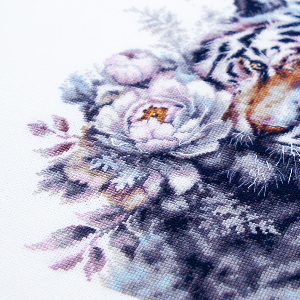 Magic Needle Counted Cross Stitch Kit The White Tiger, 70-14