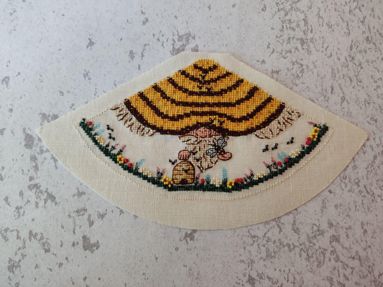 Counted Cross Stitch Kit – Beekeeper Gnome Toy, Linen Fabric & Beads, DIY Embroidery