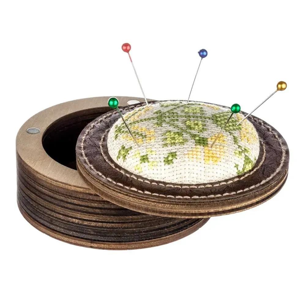 Pincushion kit, set for making a needle holder plywood, 8,5*8,5 cm, TL-82