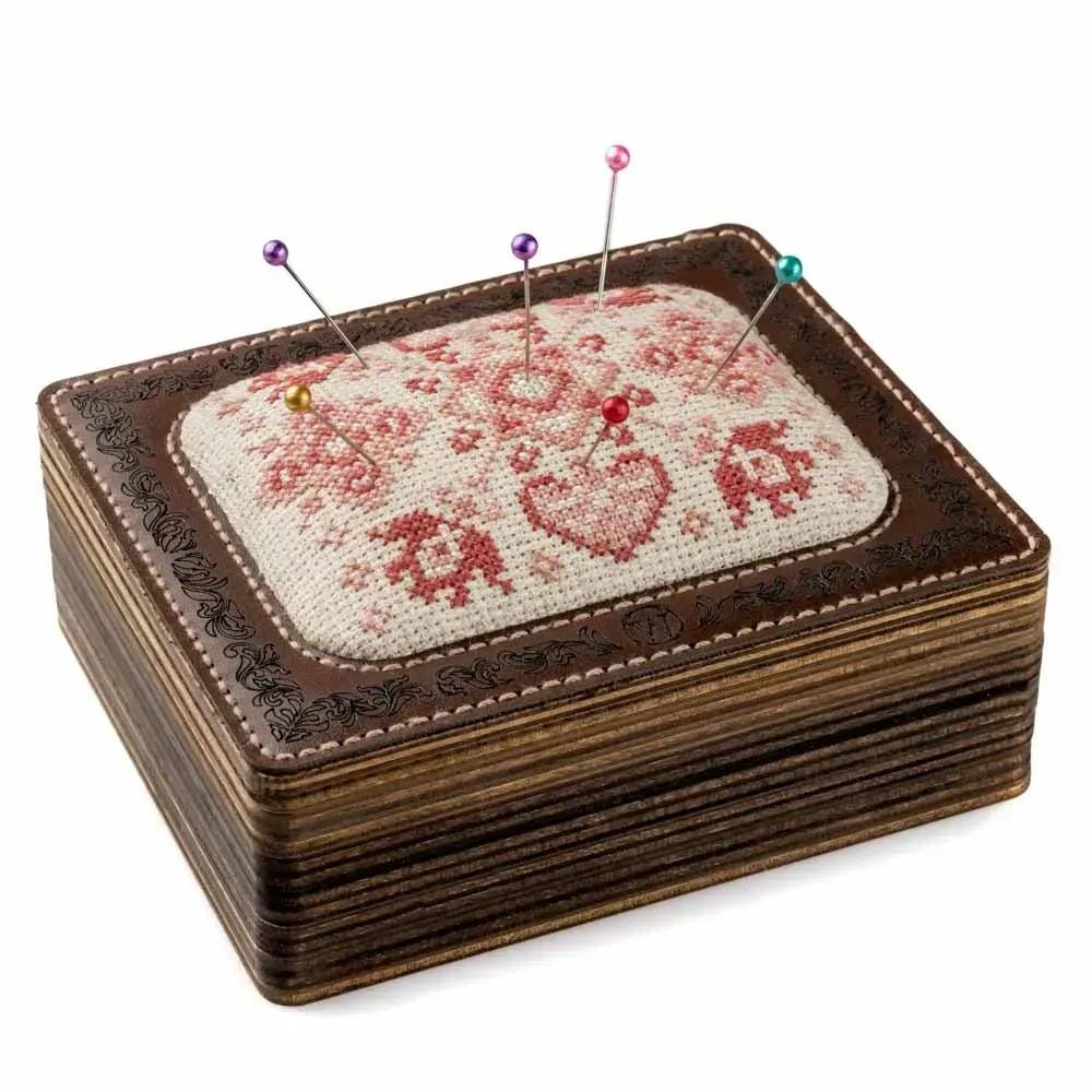 DIY Plywood Needle Holder Kit: Embroidery Design, Magnetic Lid