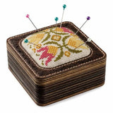 Pincushion kit  plywood with cross stitch top, 8,5*8,5 cm, Wonderland Crafts TL-078 DIY