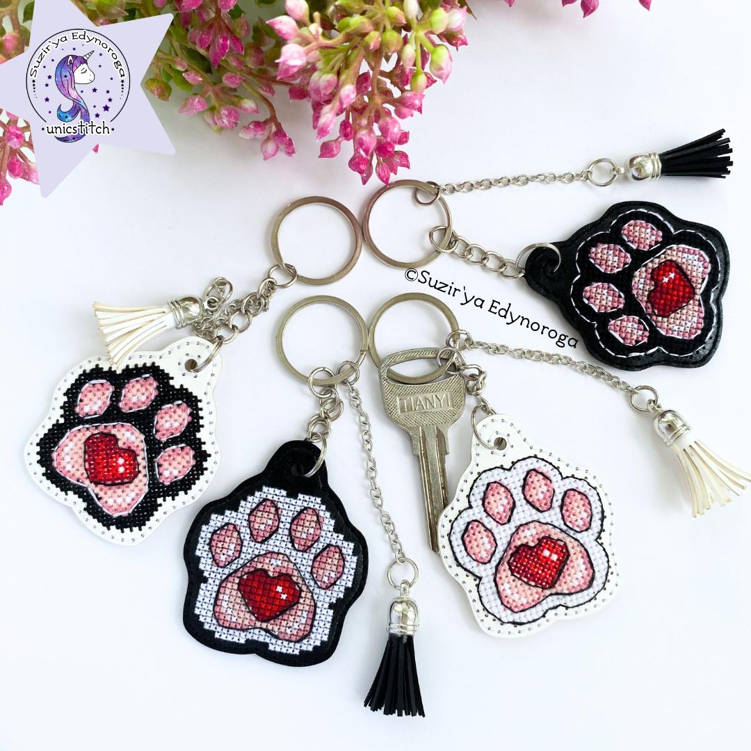 White Cat Paw Embroidery Kit: DIY Keyring, Leatherette Base