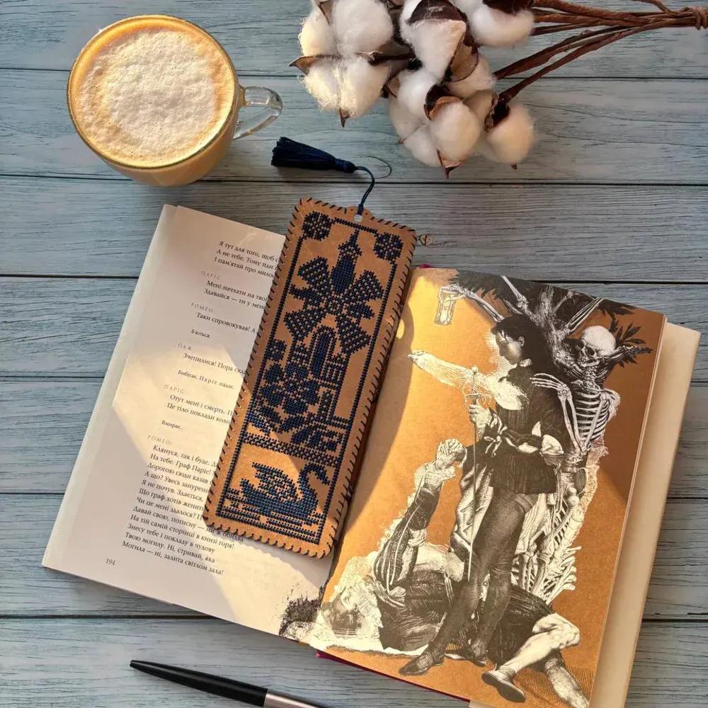 Bookmark set Craft cardboard embroidery kit "Old Mill"