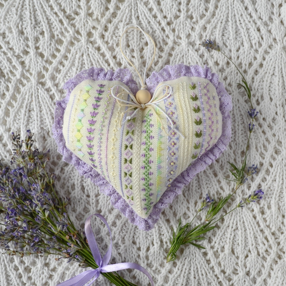 Lavender Heart Cross Stitch Kit X-391, Zweigart Cashel 28ct Hand Dyed Floss Miyuki Beads