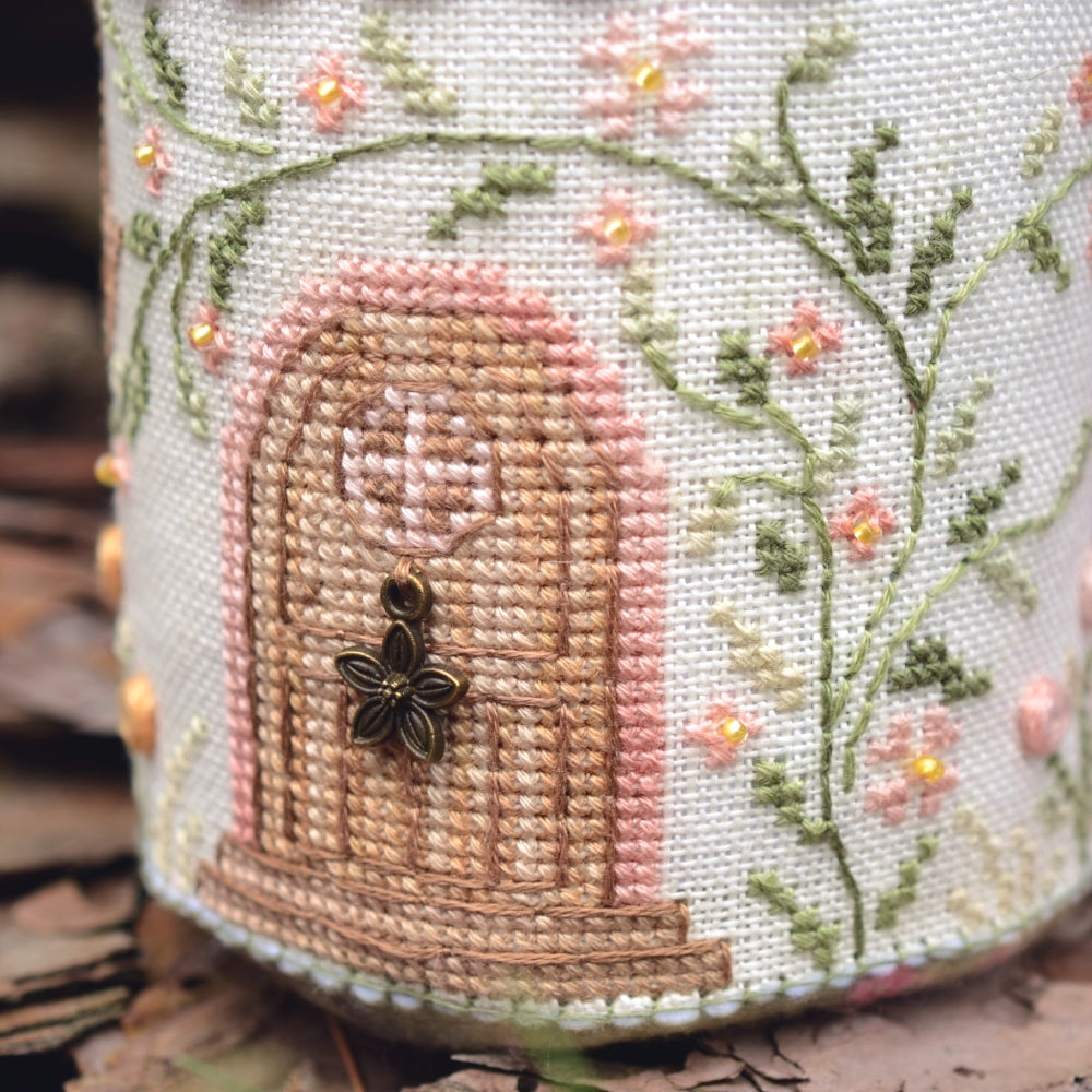 Rose and Mallow Fairy House 3D Cross Stitch Kit, 3D Village House, 28 ct Linen Tela artis x-804
