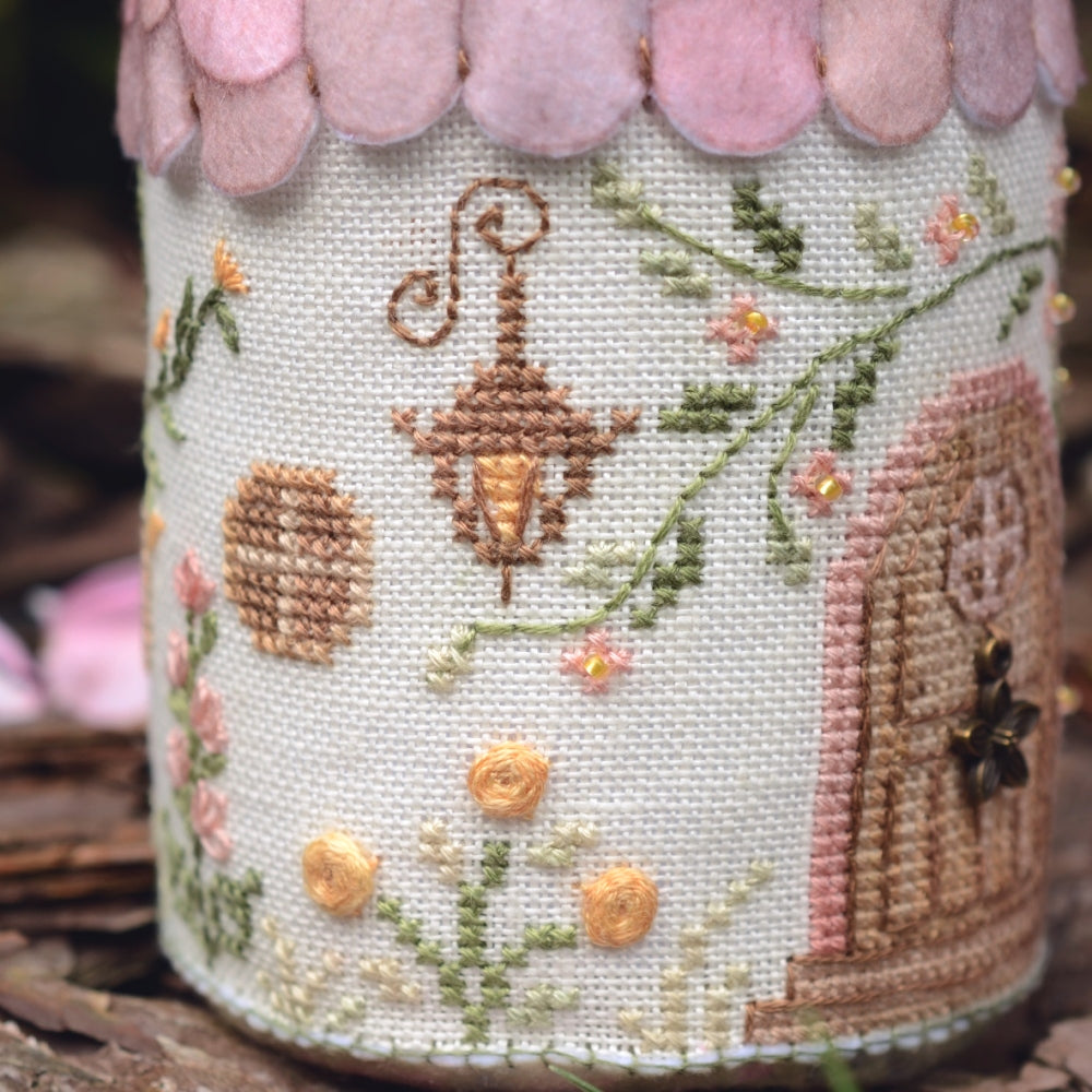 Rose and Mallow Fairy House 3D Cross Stitch Kit, 3D Village House, 28 ct Linen Tela artis x-804